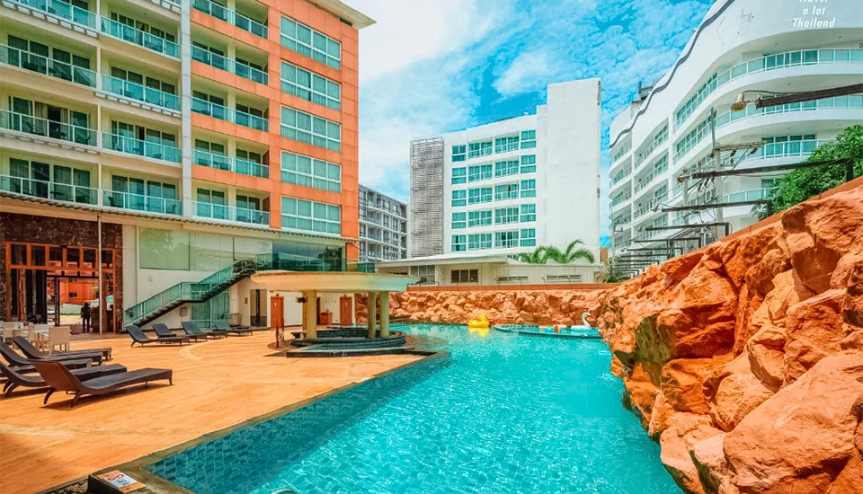 هتل سنتارا نوا پاتایا